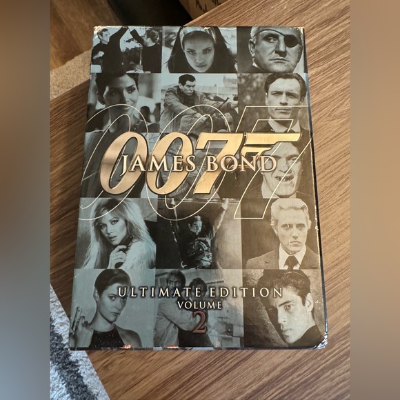 James Bond DVD’s - Picture 4 of 11